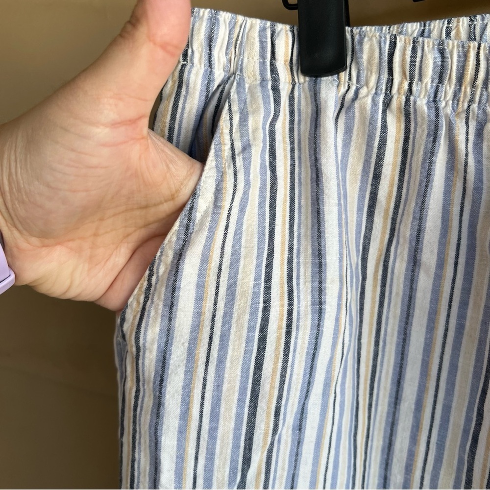 Classic Elements Striped Pull On Capri Pants - Si… - image 4